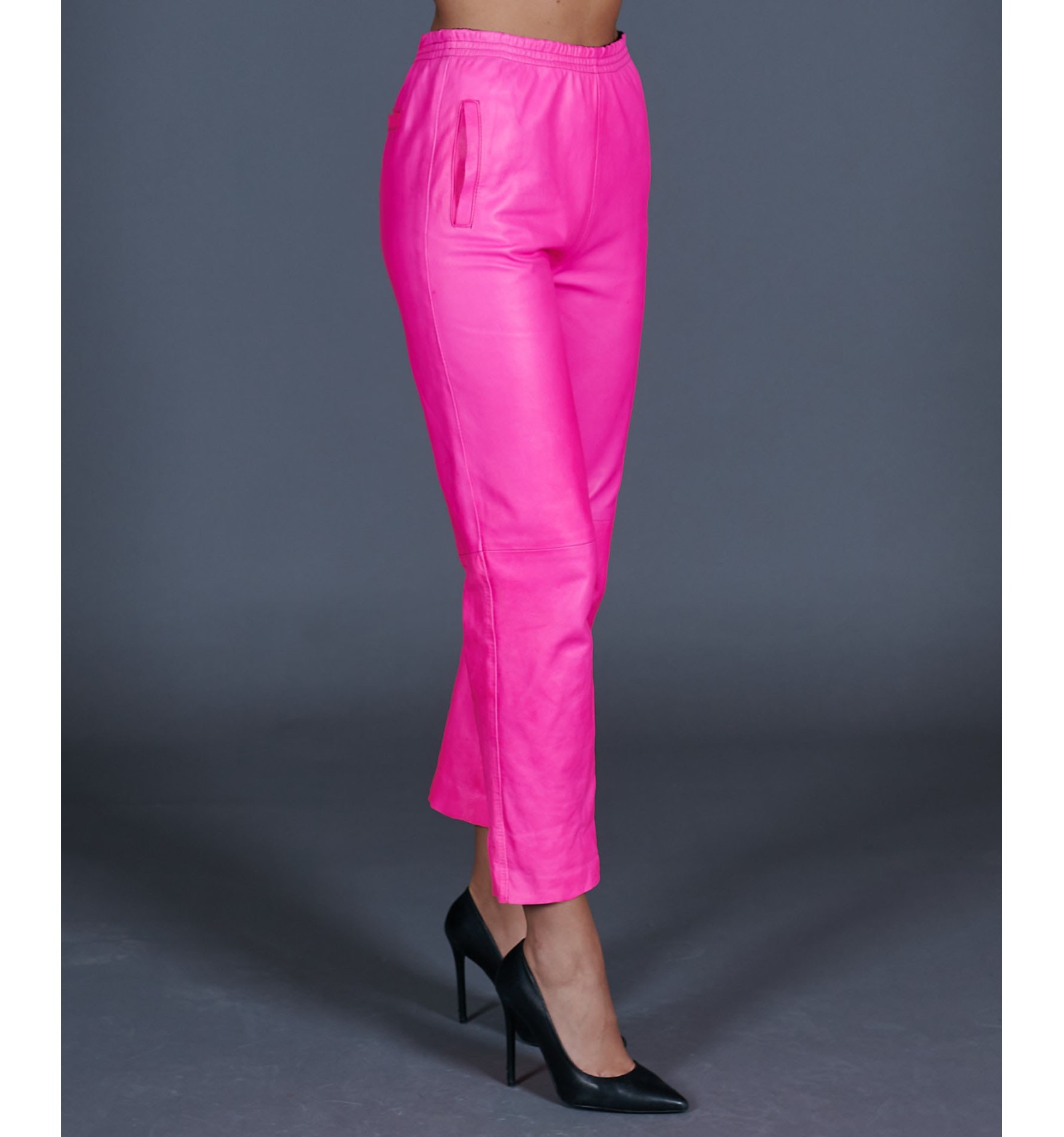 Hot Pink Faux Patent Leather Leggings – ARTEMIS THE BOUTIQUE